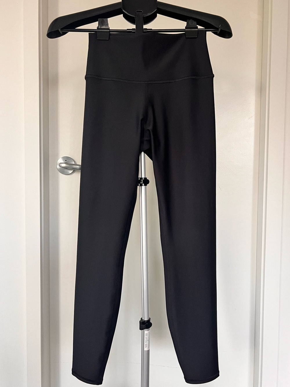ALO Yoga Black Performance Leggings with White Logo